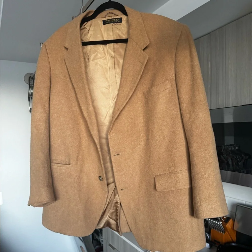 Brooks Brothers 100% Camel Hair Blazer Jacket 46R (see pics)